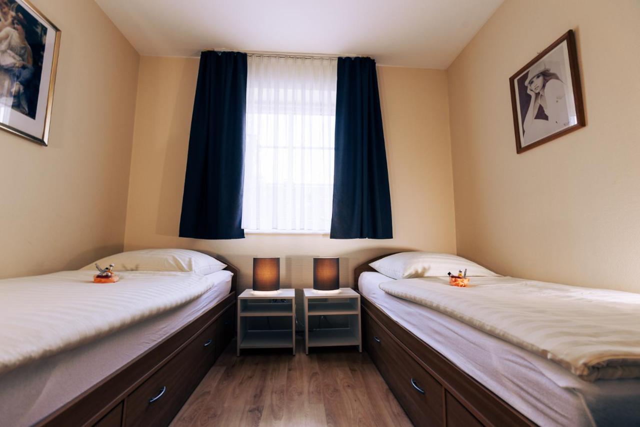Hotel Restaurant Zagreb Köln Ngoại thất bức ảnh
