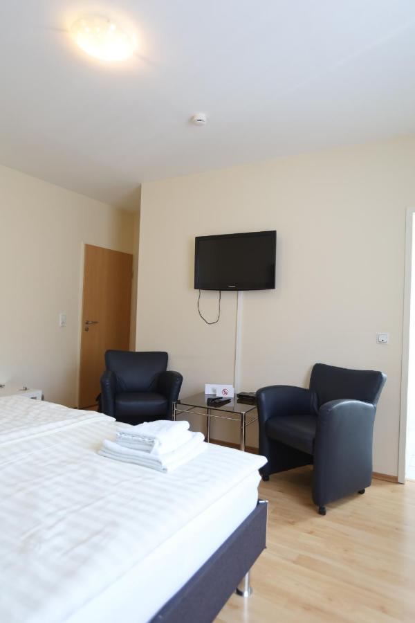Hotel Restaurant Zagreb Köln Ngoại thất bức ảnh