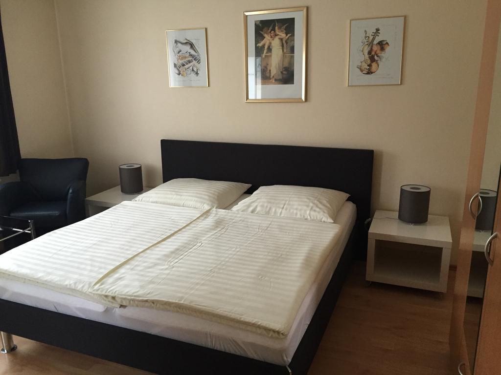Hotel Restaurant Zagreb Köln Phòng bức ảnh